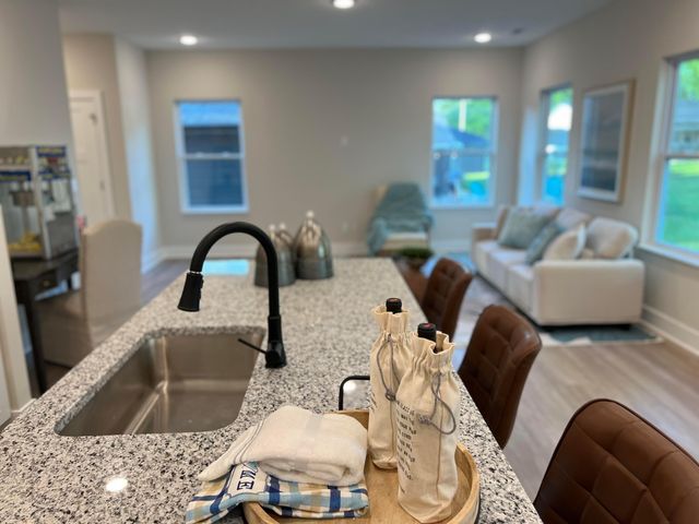 13294 Cedar Road NE, Thornville, OH 43076