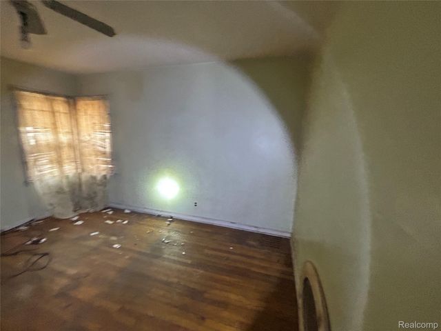 20233 Roselawn Street, Detroit, MI 48221