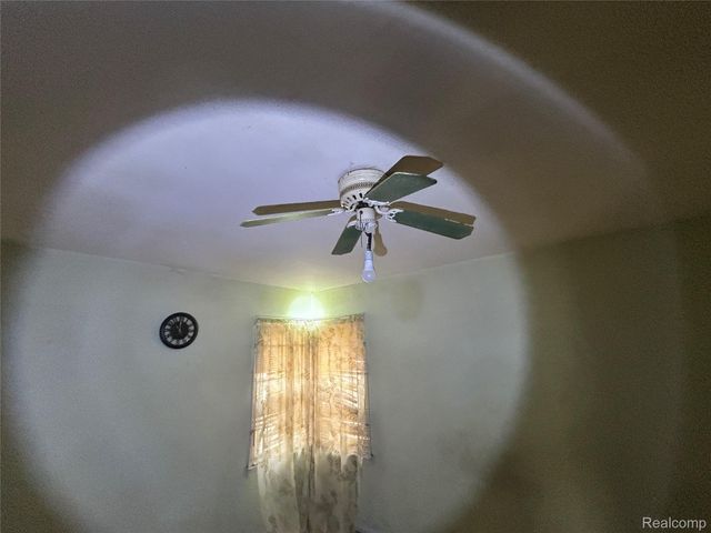 20233 Roselawn Street, Detroit, MI 48221