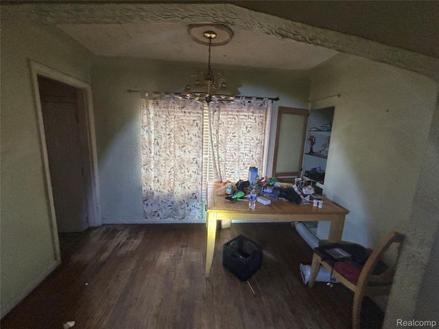 20233 Roselawn Street, Detroit, MI 48221