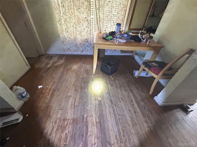 20233 Roselawn Street, Detroit, MI 48221