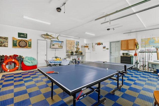 912 S 11th St, Port Aransas, TX 78373