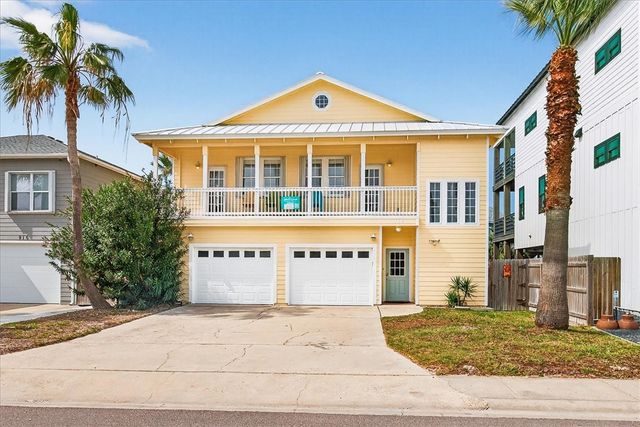 912 S 11th St, Port Aransas, TX 78373