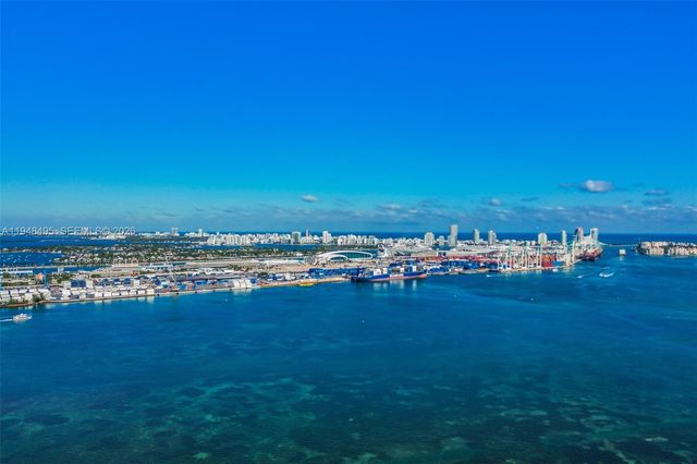 770 Claughton Island Dr 409, Miami, FL 33131