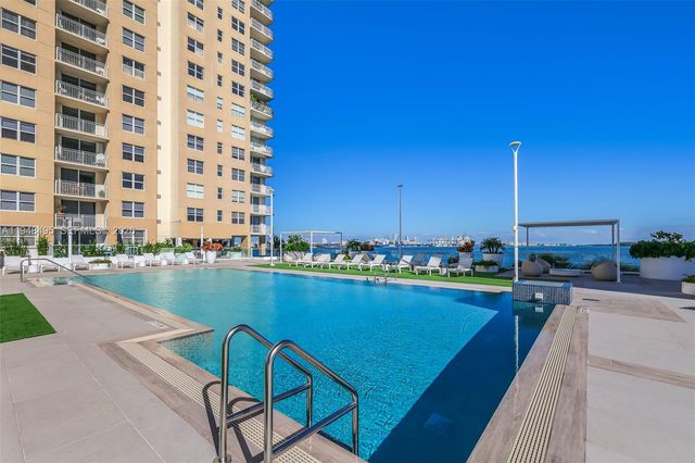 770 Claughton Island Dr 409, Miami, FL 33131