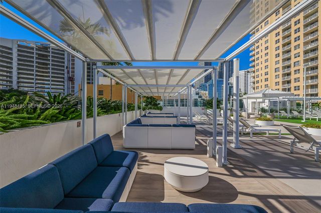 770 Claughton Island Dr 409, Miami, FL 33131