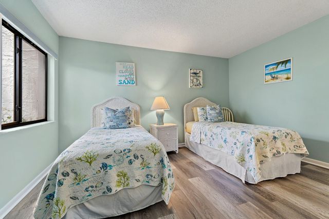 1605 S Us Hwy 1 D106, Jupiter, FL 33477
