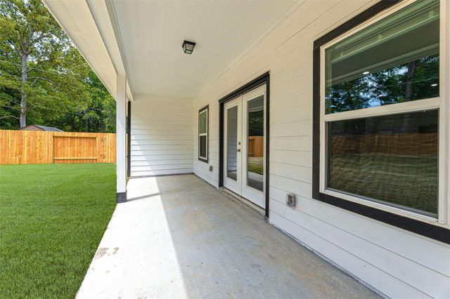 2029 County Road 3550, Cleveland, TX 77327