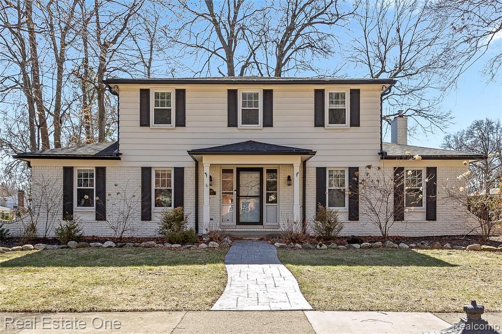 10649 Jo Ann Lane, Plymouth, MI 48170