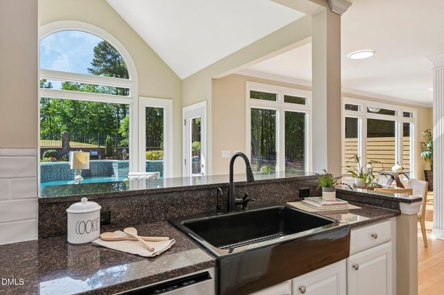275 Hogans Valley Way, Cary, NC 27513