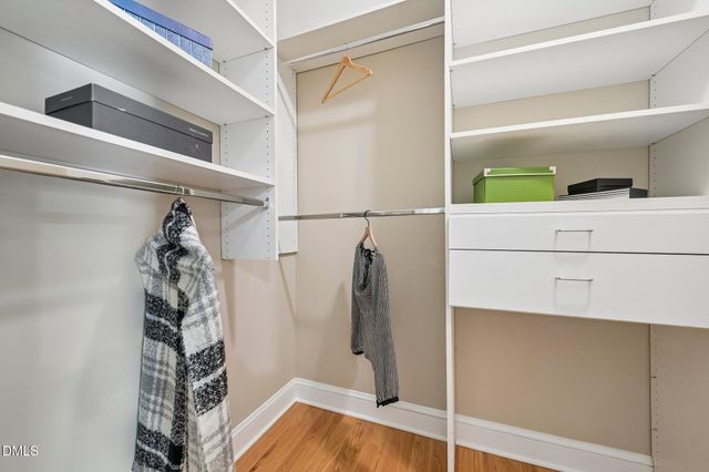 275 Hogans Valley Way, Cary, NC 27513