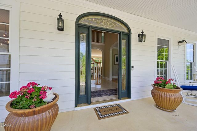 275 Hogans Valley Way, Cary, NC 27513
