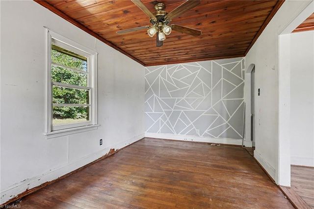 5099 NC Highway 89, Walnut Cove, NC 27052