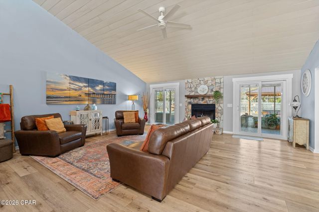 126 Derby Woods Drive, Lynn Haven, FL 32444