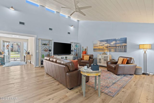 126 Derby Woods Drive, Lynn Haven, FL 32444