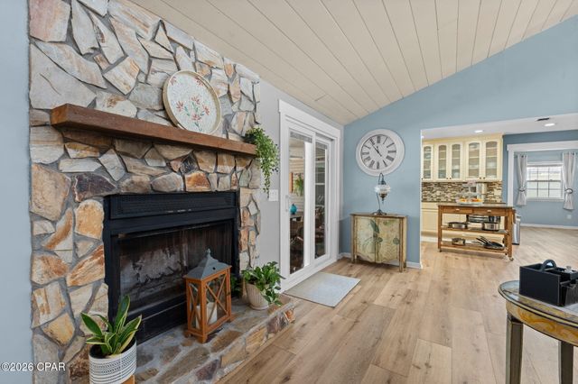 126 Derby Woods Drive, Lynn Haven, FL 32444