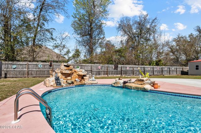 126 Derby Woods Drive, Lynn Haven, FL 32444