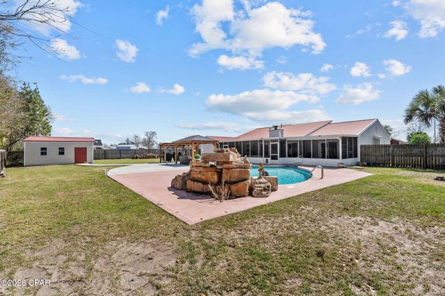 126 Derby Woods Drive, Lynn Haven, FL 32444