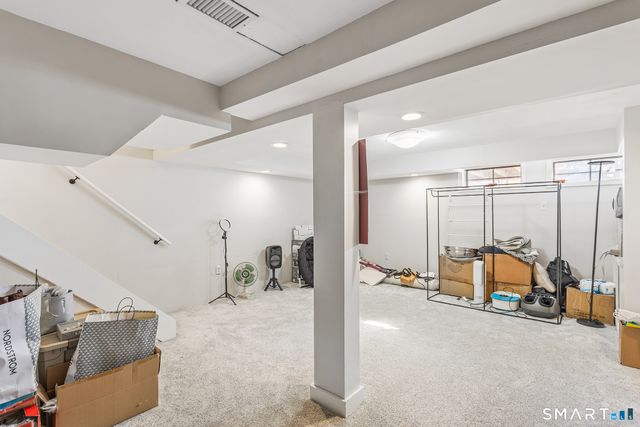 126 Hopmeadow Street APT 3H, Simsbury, CT 06089