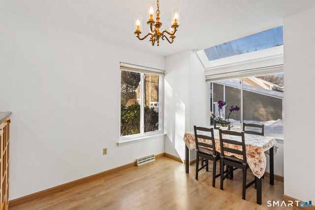 126 Hopmeadow Street APT 3H, Simsbury, CT 06089