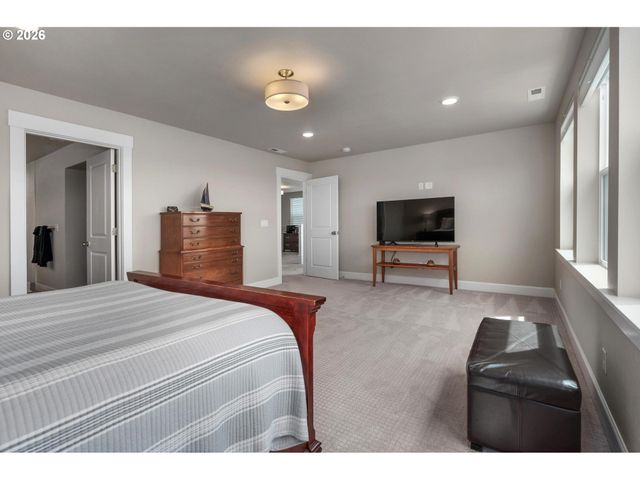 15152 Sw COOLWATER Ln, Portland, OR 97224