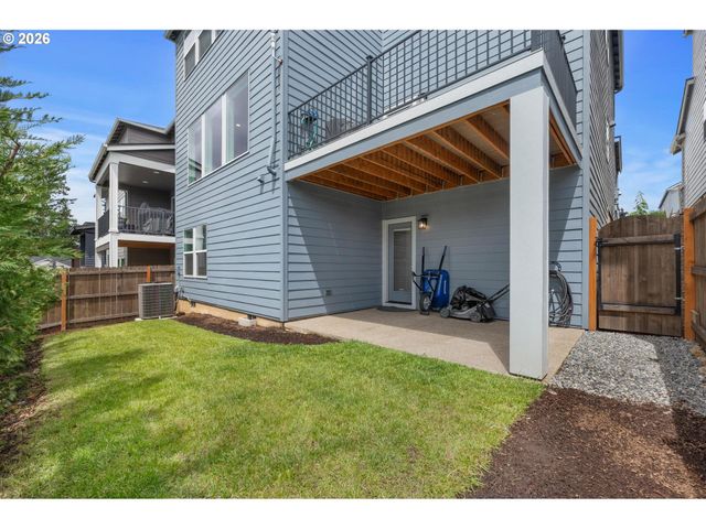 15152 Sw COOLWATER Ln, Portland, OR 97224