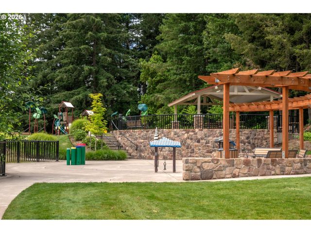 15152 Sw COOLWATER Ln, Portland, OR 97224