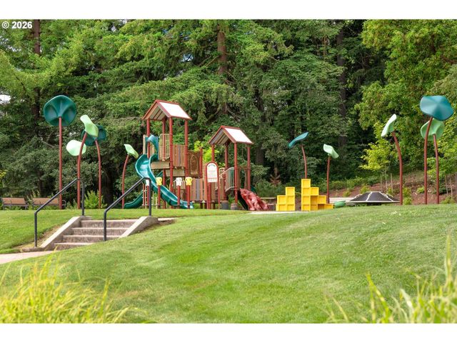 15152 Sw COOLWATER Ln, Portland, OR 97224