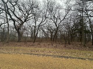 327 Wild Cherry Drive, Dixon, IL 61021