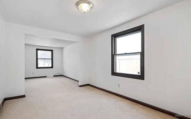 313 Kaymar Drive, Amherst, NY 14228