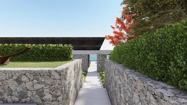 250 Old Montauk Highway, Montauk, NY 11954