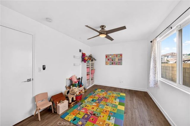 1026 Ashpark, Harbor City, CA 90710