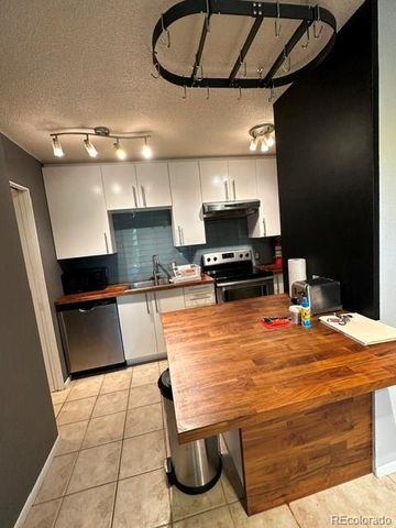 2500 S York Street 302, Denver, CO 80210