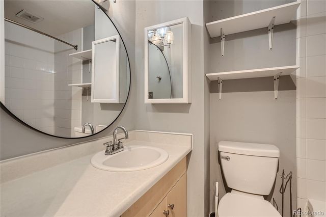 2500 S York Street 302, Denver, CO 80210