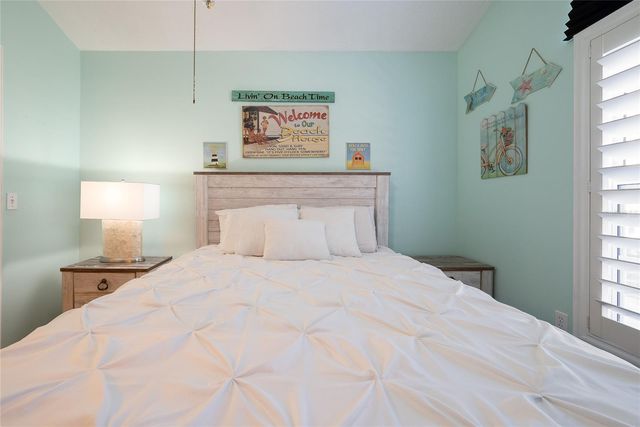 239 RIVER VILLAGE DRIVE, Debary, FL 32713