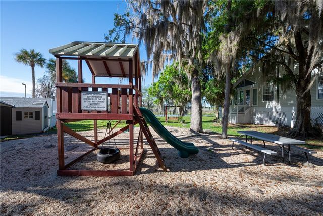 239 RIVER VILLAGE DRIVE, Debary, FL 32713