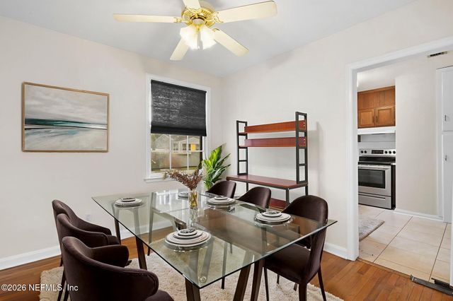 4515 PINEWOOD Avenue, Jacksonville, FL 32207