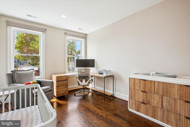 1411 D STREET, Washington, DC 20002