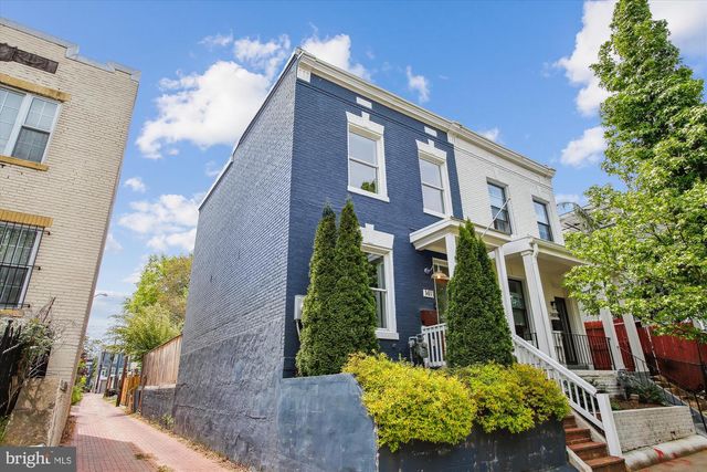 1411 D STREET, Washington, DC 20002