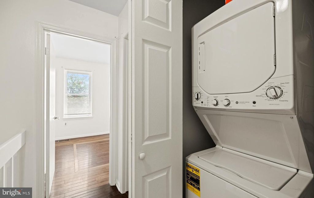 Image 26 of property listing at 3006 SHEPPERTON TER #3006, Silver Spring, MD 20904