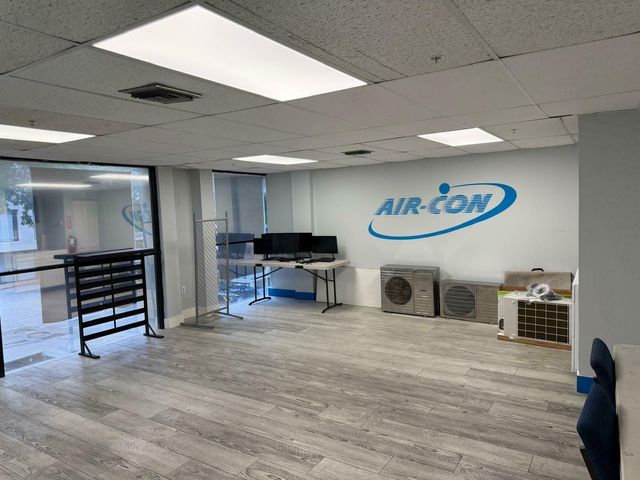7108 NW 50TH Street, Miami, FL 33166