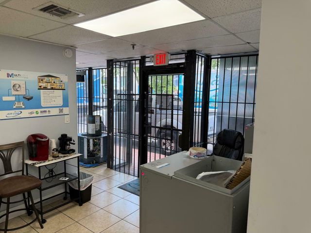 7108 NW 50TH Street, Miami, FL 33166