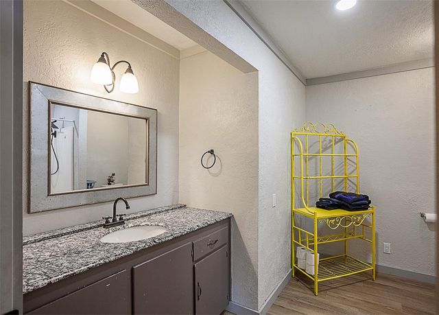 1630 Fm 365, Nome, TX 77629