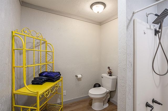 1630 Fm 365, Nome, TX 77629