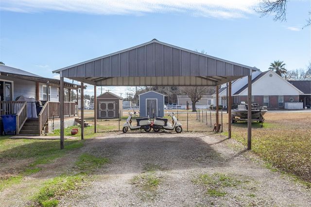 1630 Fm 365, Nome, TX 77629