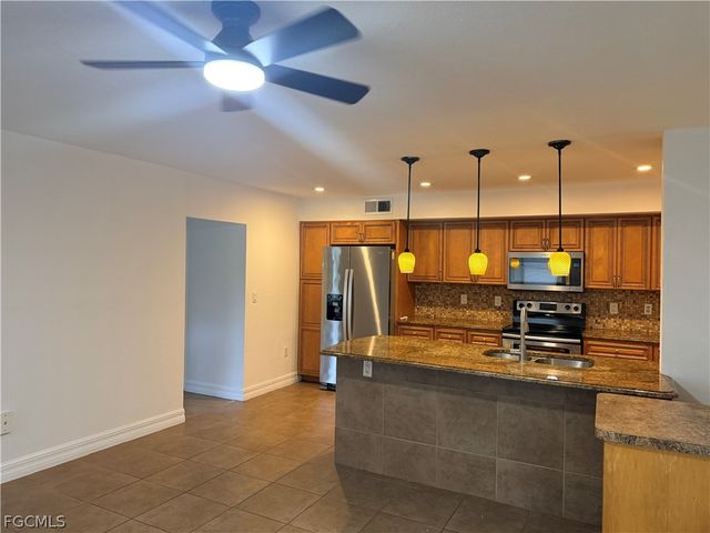 12750 Equestrian CIR 3005, Fort Myers, FL 33907