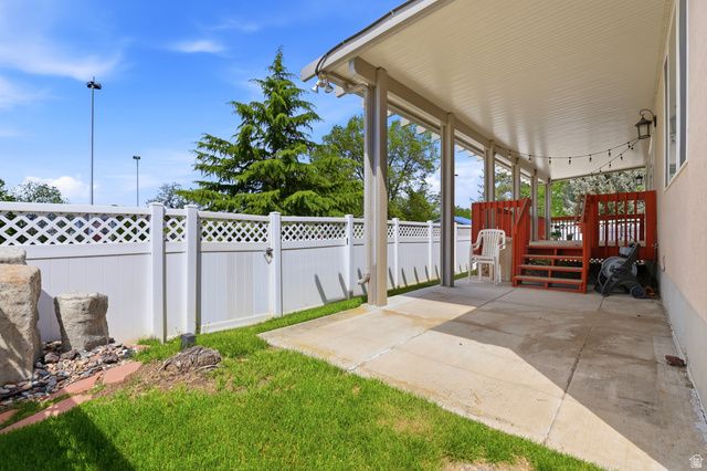 9884 S CASCADE PARK DR, Sandy, UT 84070