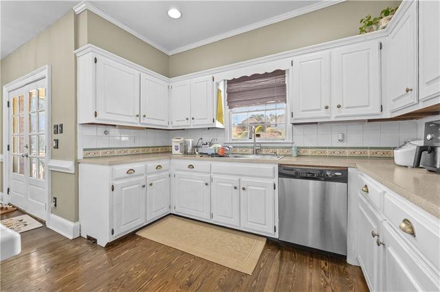 110 Amsterdam SW Drive, Lilburn, GA 30047