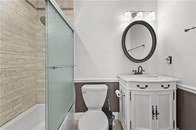 110 Amsterdam SW Drive, Lilburn, GA 30047