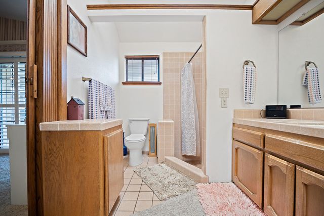 230 W Ash, Hanford, CA 93230